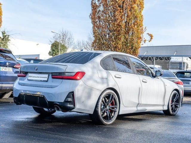 BMW 330 330i M-Sport Sedan
