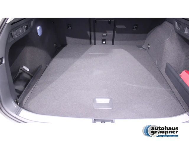 Volkswagen Passat 1.5 eTSI DSG