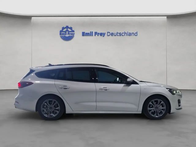 Ford Focus ST Line Wagon