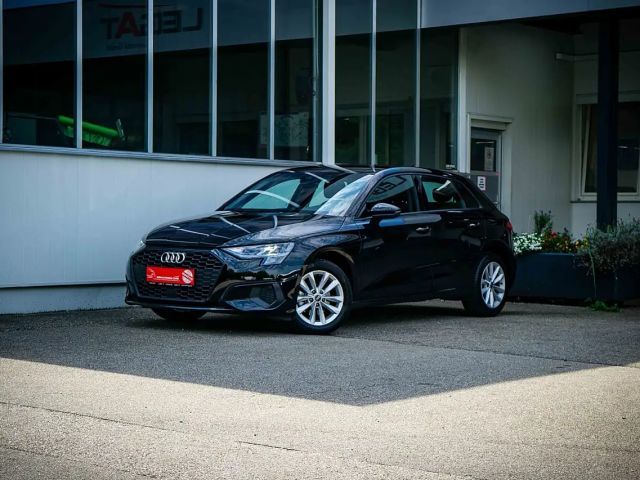 Audi A3 30 TFSI S-Tronic Sedan