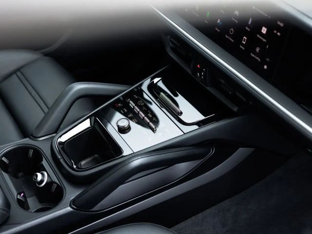 Porsche Cayenne Coupé E-Hybrid Turbo