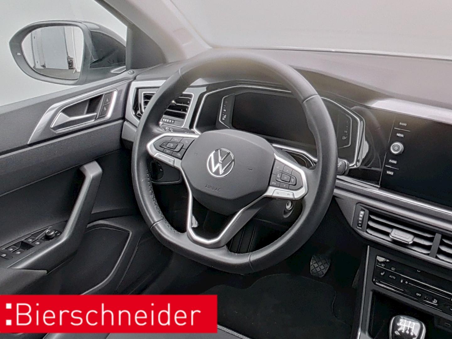 Volkswagen Taigo 1.0 TSI IQ.Drive Style