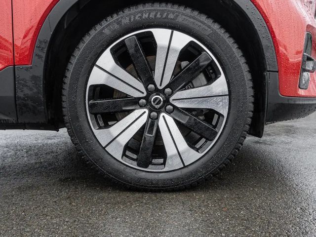 Volvo XC40 Dark Plus T4