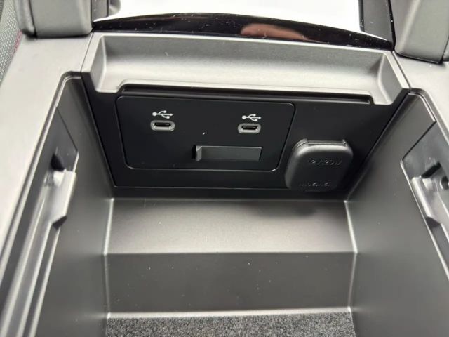 Mazda 3 4WD Homura SkyActiv e-Skyactiv