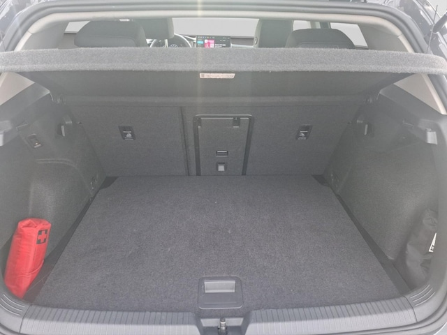 Volkswagen Golf 1.5 115 PS AHK NAVI ACC LED