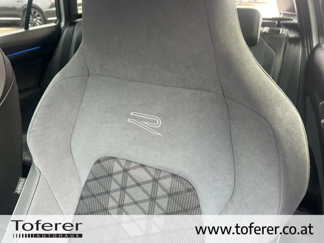 Volkswagen Golf DSG R-Line Variant