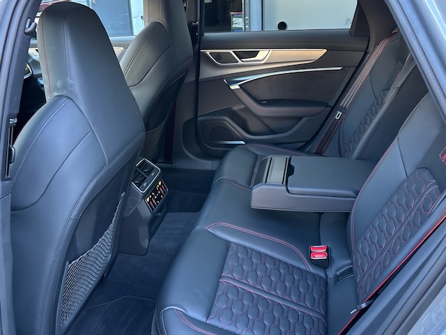 Audi RS6 Avant Quattro