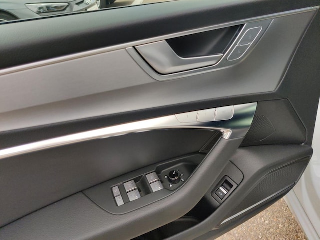 Audi S6 Avant Quattro