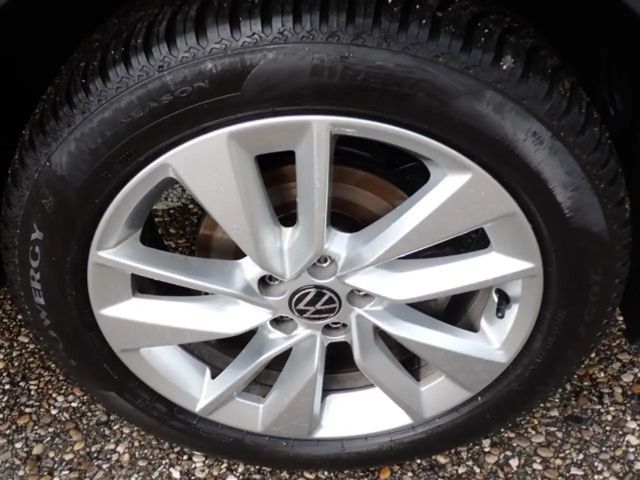 Volkswagen T-Cross NAVI RF-Kamera Alu17 Zoll