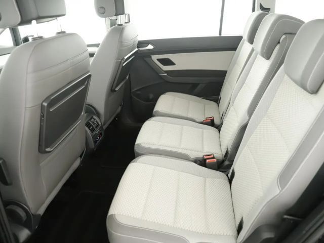 Volkswagen Touran Life