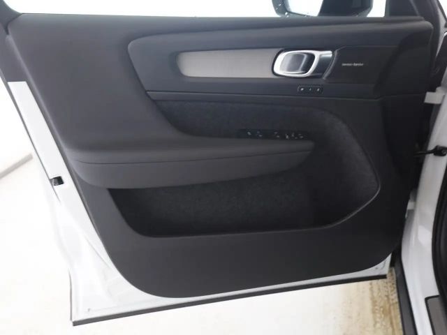 Volvo XC40 Dark Plus