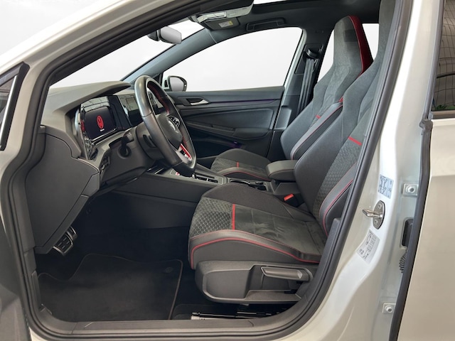 Volkswagen Golf 2.0 TSI DSG Golf VIII