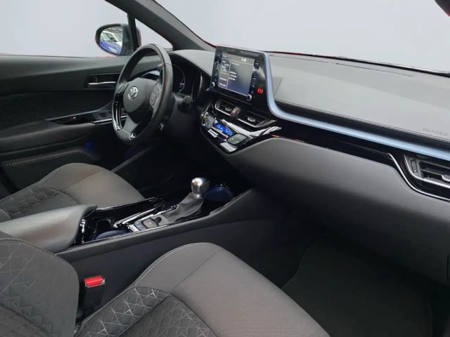 Toyota C-HR Hybride Team D