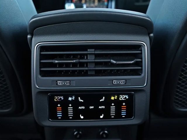 Audi SQ8 TFSI COMP. PLUS B&O ADV. PANO 23" STD.HZG