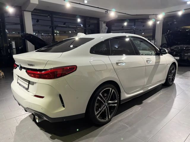 BMW 220 220i Coupé M-Sport