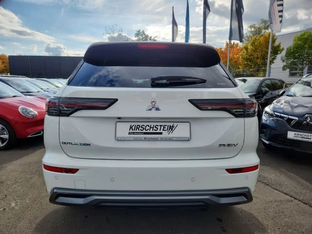 Mitsubishi Outlander 4WD