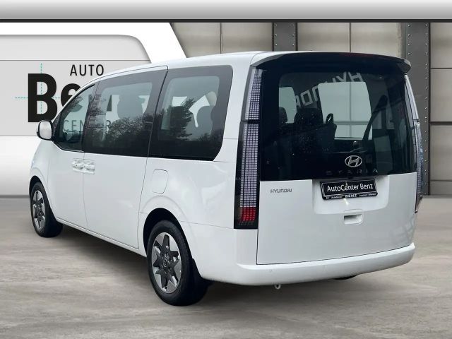 Hyundai Staria Trend