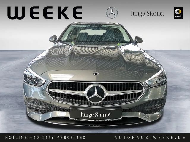 Mercedes-Benz C 180 AVANTGARDE Sedan