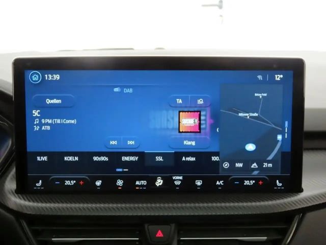 Ford Kuga Plug in Hybrid ST Line X