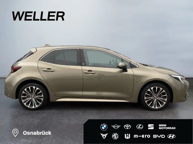 Toyota Corolla Hybride Team D