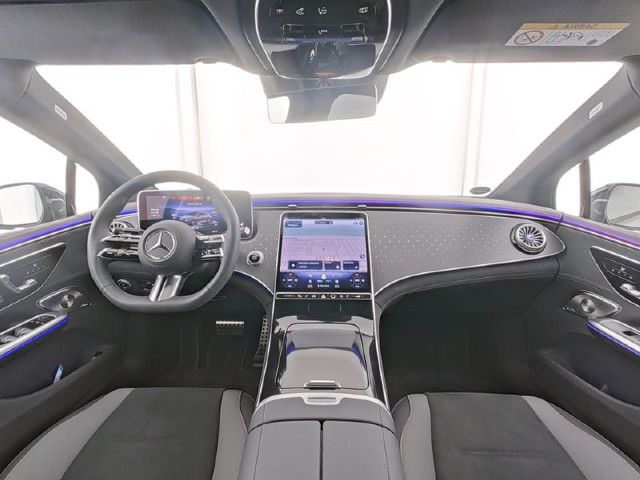 Mercedes-Benz EQE 300 Sedan