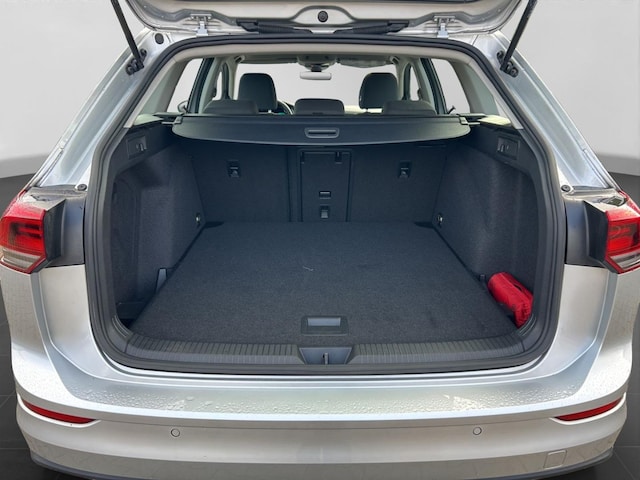 Volkswagen Golf 1.0 TSI Life Variant