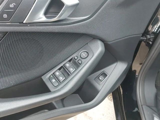 BMW 118 118i Advantage pakket Sedan