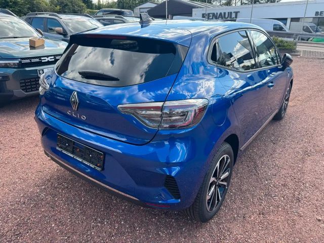 Renault Clio TCe 90 Techno