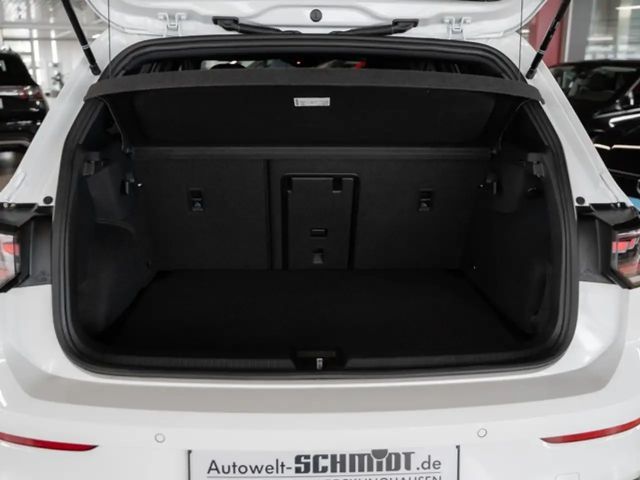 Volkswagen Golf DSG GTI Golf VIII Style