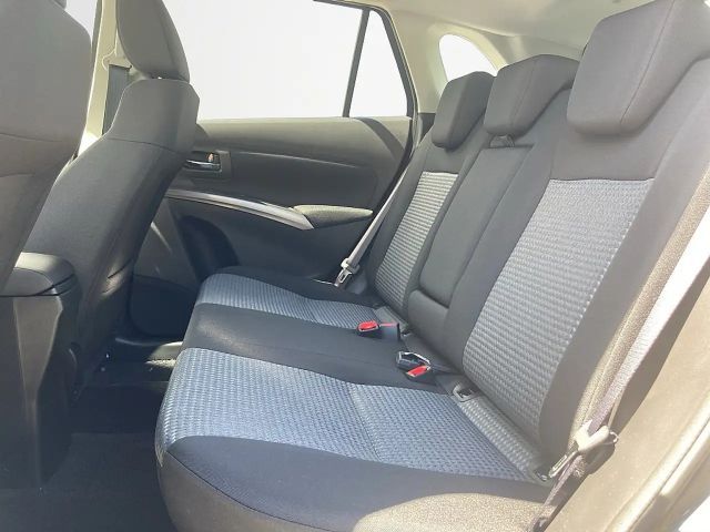 Suzuki S-Cross Hybrid