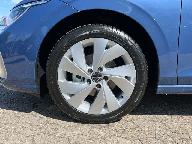 Volkswagen Golf 1.5 TSI Golf VIII