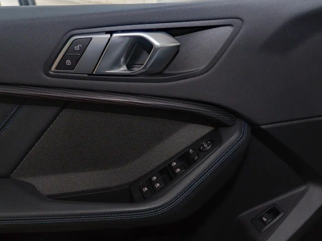 BMW 135 Sedan xDrive