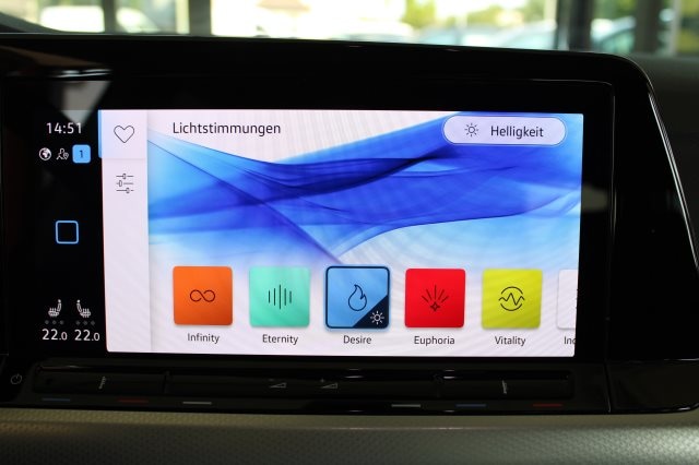 Volkswagen Golf Move1.5 TSI LED+Navi+ACC+App-Connect