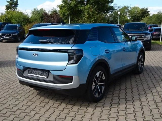 Ford Explorer Extended range RWD