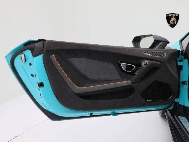 Lamborghini Huracan n Sterrato I BLU GLAUCO I AD PERSONAM