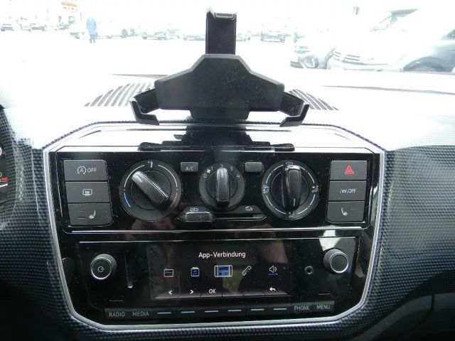 Volkswagen up! Move Move up!