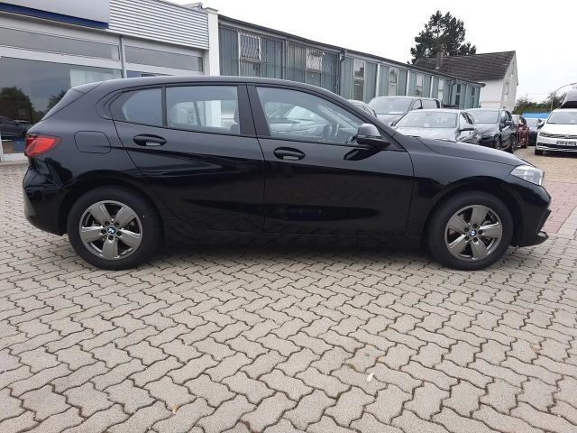 BMW 116 116i Advantage pakket Sedan