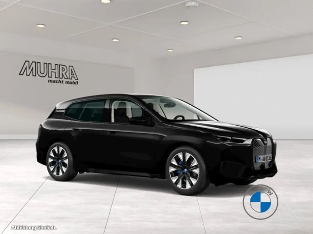 BMW iX xDrive40
