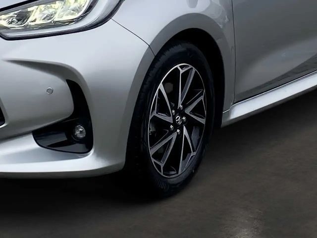 Toyota Yaris Hatchback Hybride Team D