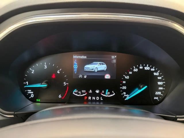 Ford Focus Titanium Wagon