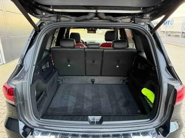 Mercedes-Benz GLB 200 AMG Line