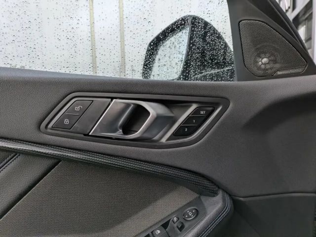 BMW 118 118d M-Sport Sedan