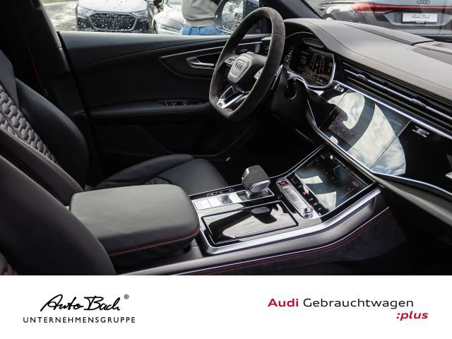 Audi RS Q8 Performance