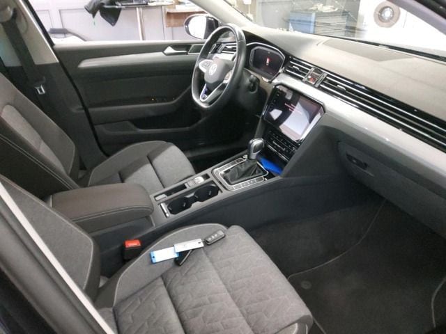 Volkswagen Passat GTE Variant