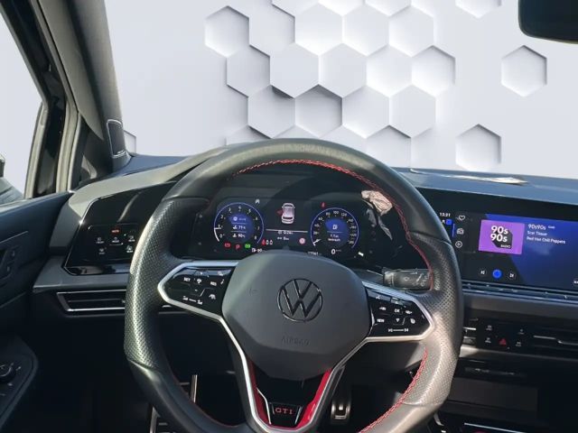 Volkswagen Golf 2.0 TSI Golf VIII