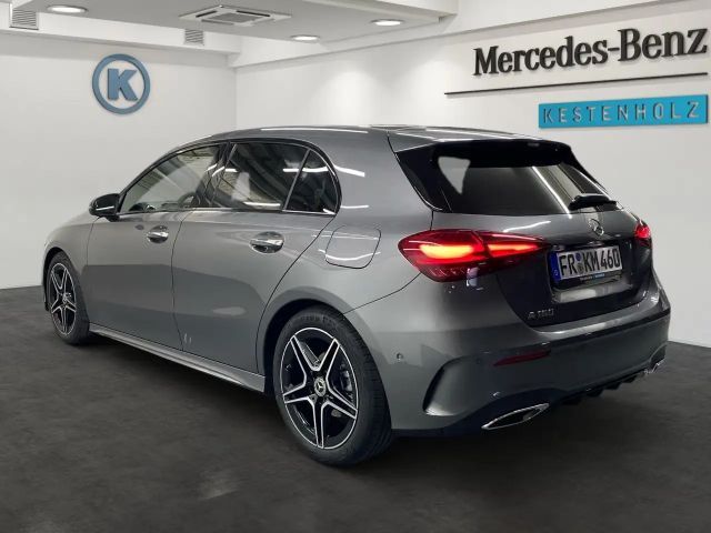 Mercedes-Benz A 180 AMG Line