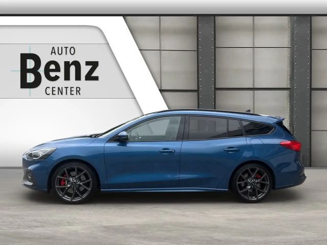 Ford Focus ST Line