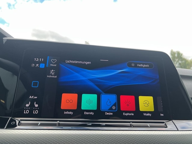 Volkswagen Golf 1.5 TSI Golf VIII Move Variant