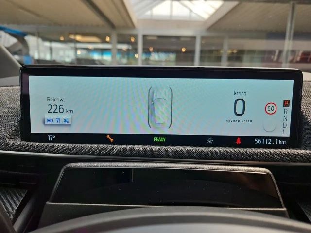 Ford Mustang Mach-E AWD Standard range