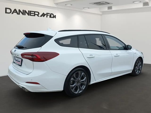 Ford Focus EcoBoost ST Line Wagon